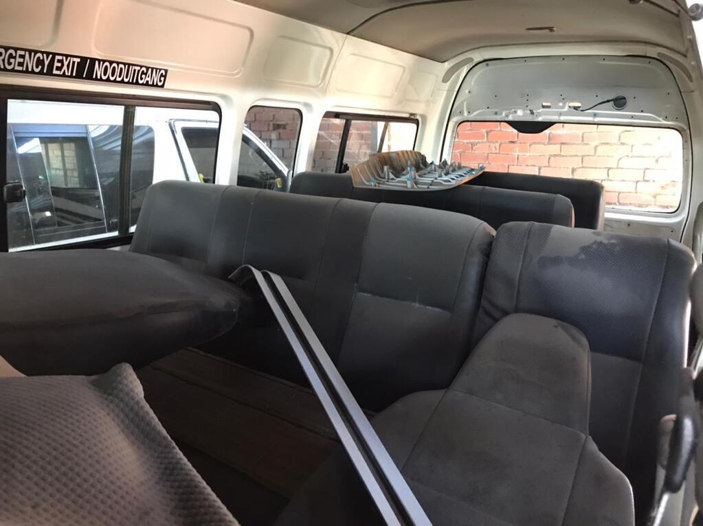 
								TOYOTA QUANTUM/HIACE 2.7 SESFIKILE 16s full									