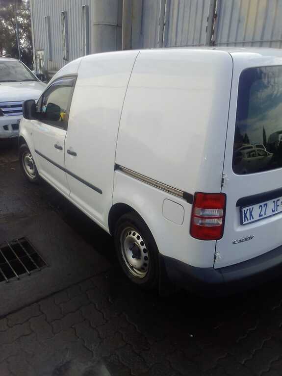 
								VOLKSWAGEN CADDY 2.0TDi (81KW) F/C P/V full									