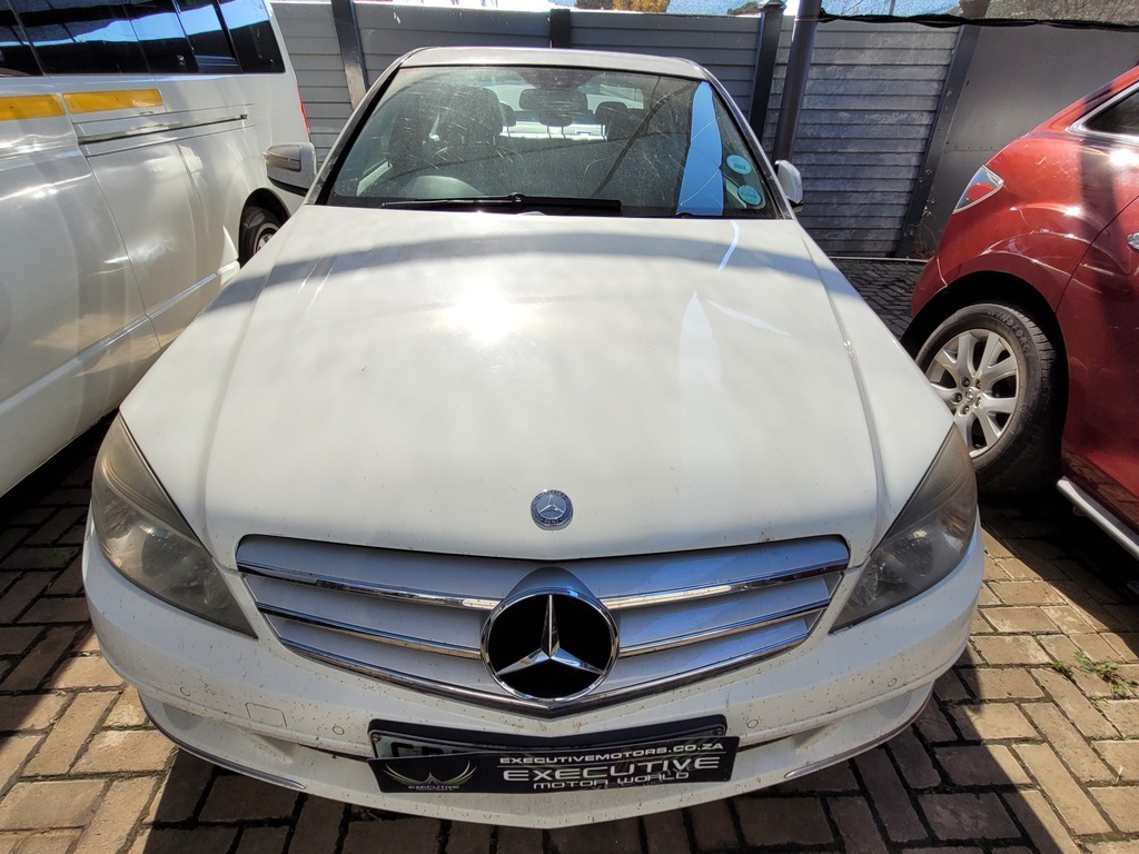 
								MERCEDES-BENZ C220 CDi AVANTGARDE A/T full									