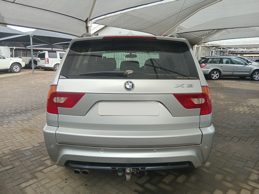 
								BMW X3 3.0i A/T full									