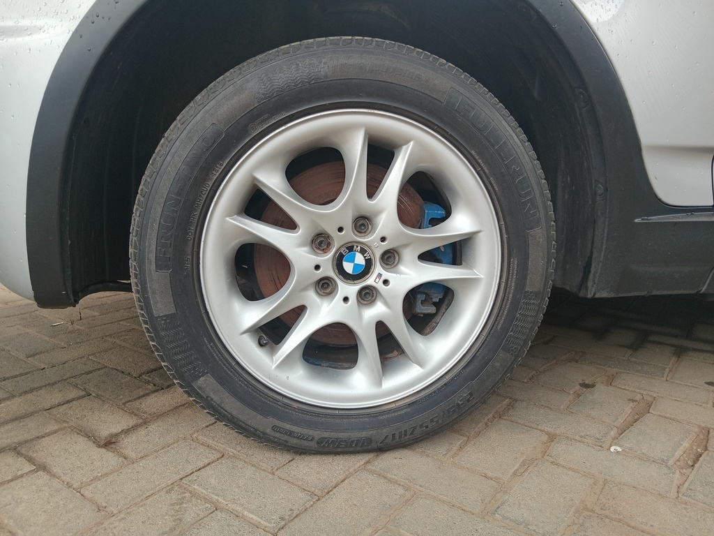 
								BMW X3 3.0i A/T full									
