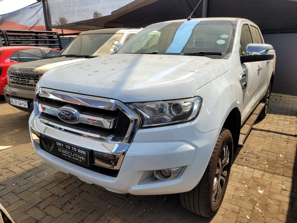 
								FORD RANGER 3.2TDCi XLT 4X4 A/T P/U D/C full									