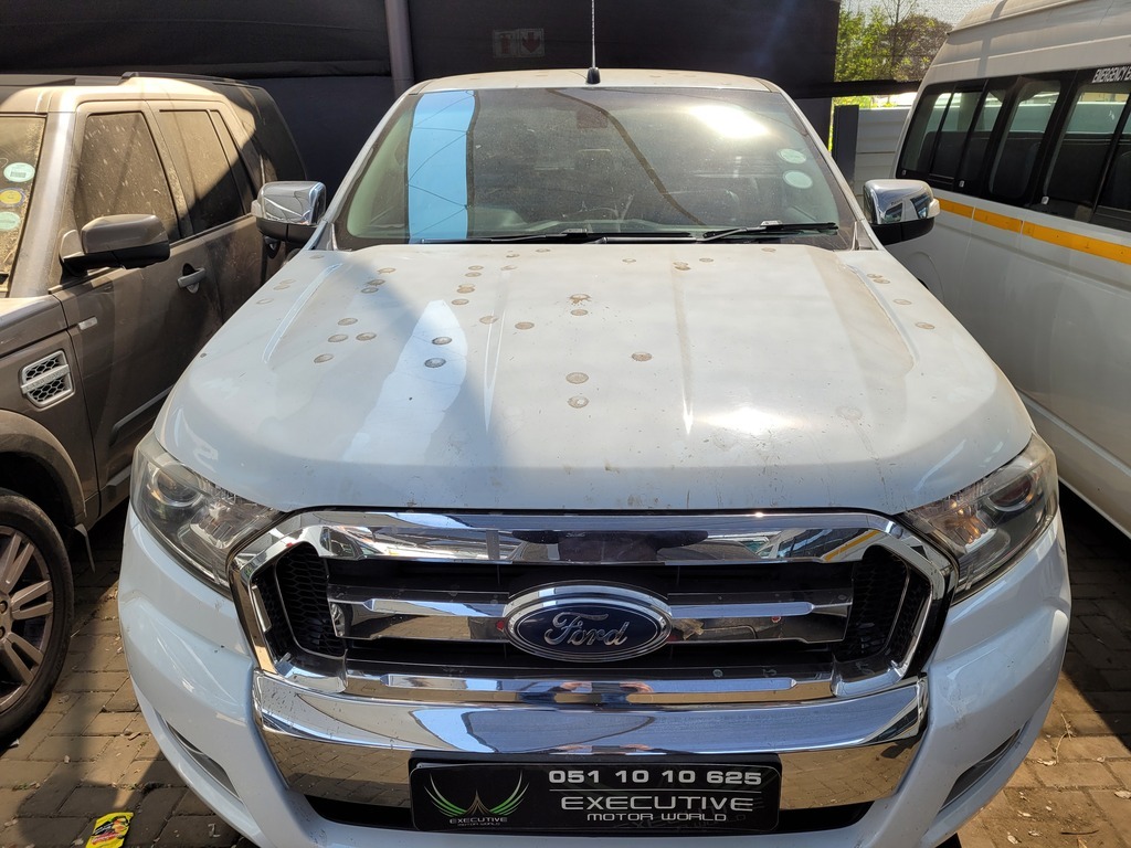 
								FORD RANGER 3.2TDCi XLT 4X4 A/T P/U D/C full									