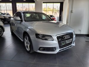 AUDI A4 3.0 TDI QUATTRO AMBIENT TIP (B8)