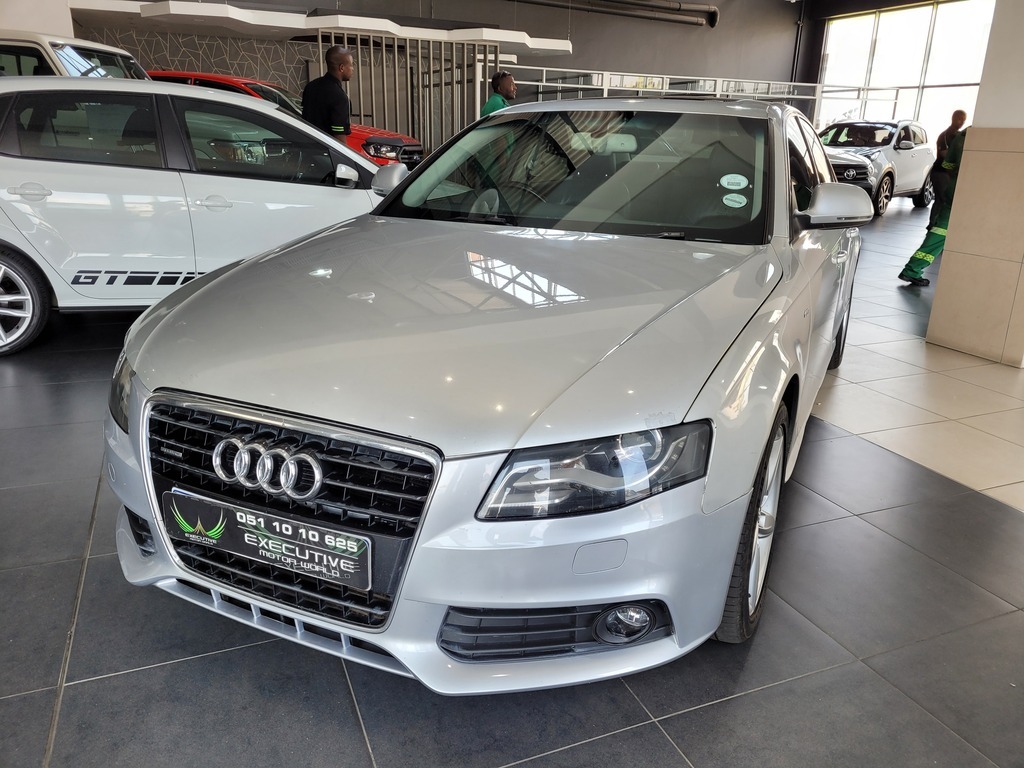 
								AUDI A4 3.0 TDI QUATTRO AMBIENT TIP (B8) full									