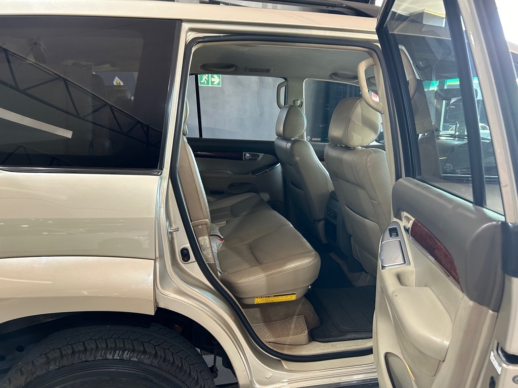 
								TOYOTA PRADO VX 4.0 V6 A/T full									