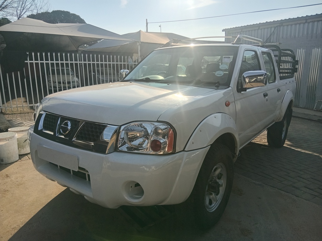 
								NISSAN HARDBODY NP300 2.4i HiRider 4×4 (K15/K36) P/U D/C full									