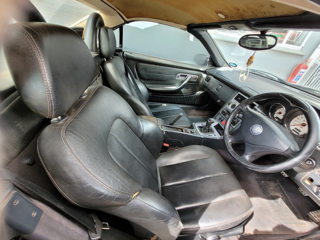 
								MERCEDES-BENZ SLK 200 Kompressor full									