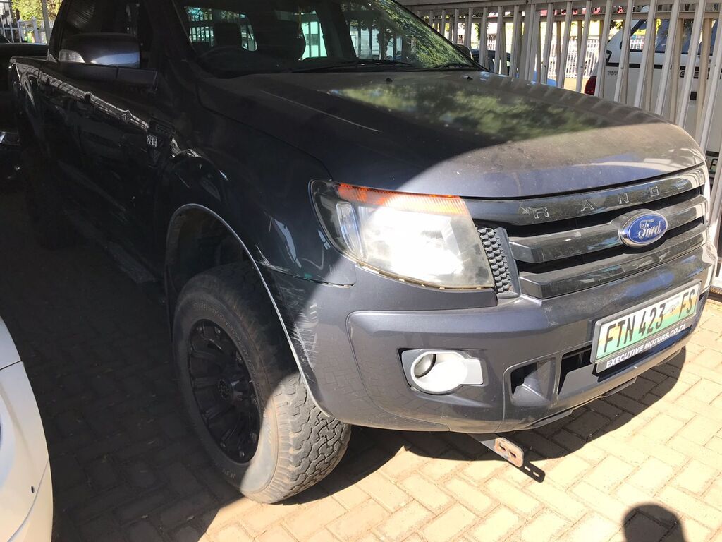 
								FORD RANGER 3.2TDCi 3.2 WILDTRAK 4X4 A/T P/U D/C full									