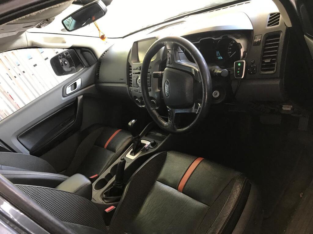 
								FORD RANGER 3.2TDCi 3.2 WILDTRAK 4X4 A/T P/U D/C full									