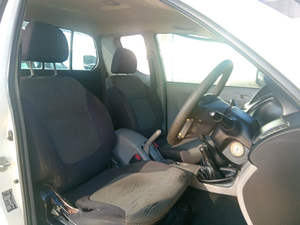 
								MITSUBISHI TRITON 3.2 Di-D CLUB CAB 4X4 P/U S/C full									