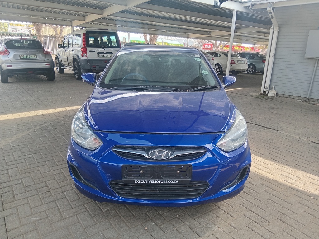 
								HYUNDAI ACCENT 1.6 GL/MOTION full									
