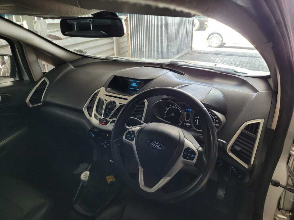 
								FORD ECOSPORT 1.0 ECOBOOST TITANIUM full									