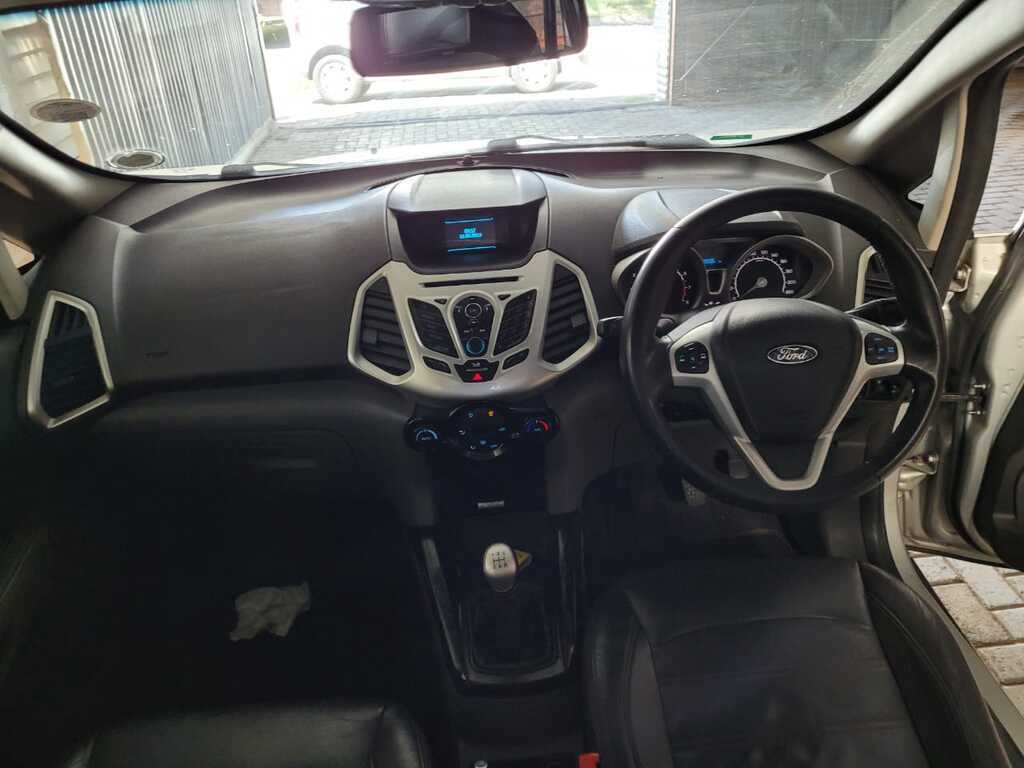 
								FORD ECOSPORT 1.0 ECOBOOST TITANIUM full									