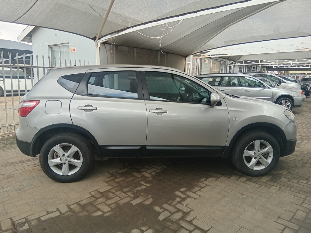 
								NISSAN QASHQAI 1.5 DCi ACENTA full									