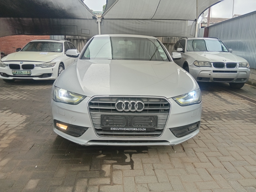 
								AUDI A4 1.8T SE MULTITRONIC full									