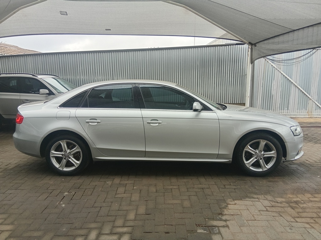 
								AUDI A4 1.8T SE MULTITRONIC full									