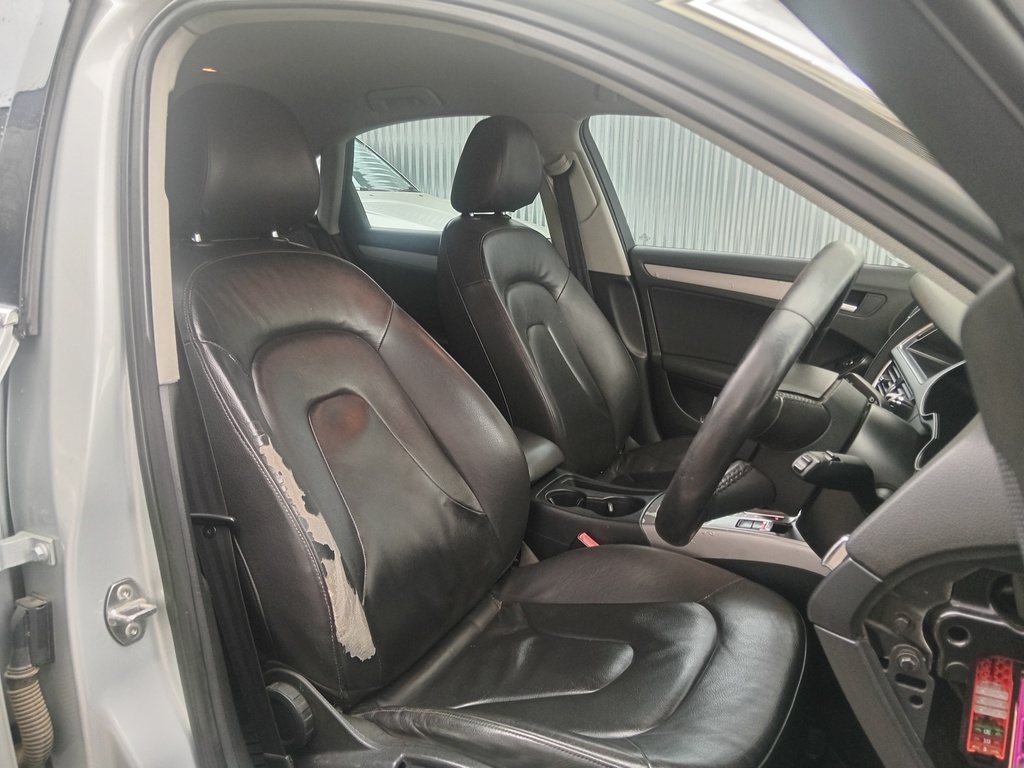 
								AUDI A4 1.8T SE MULTITRONIC full									