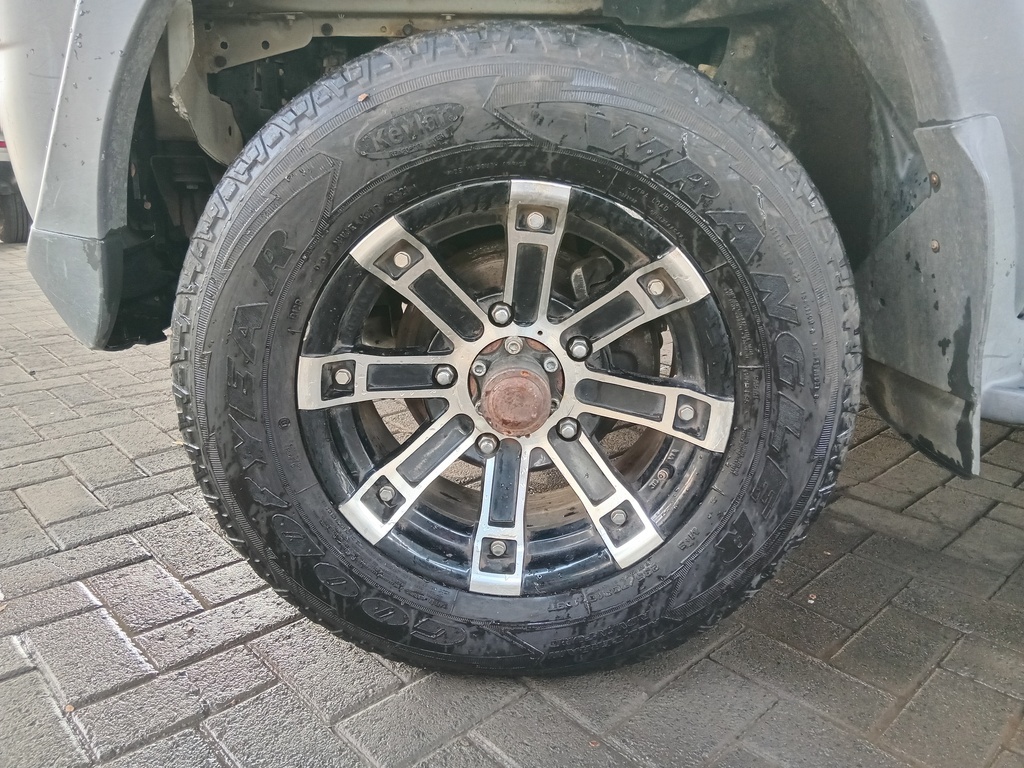 
								MAHINDRA SCORPIO 2.5 TCi 4X4 full									