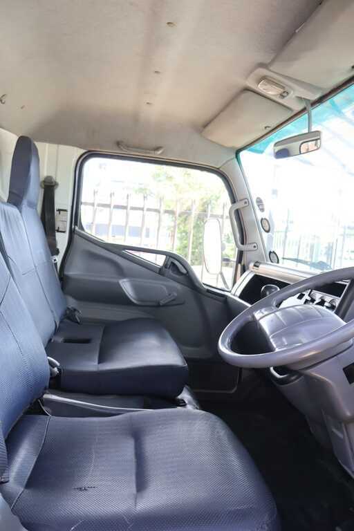 
								FUSO CANTER FE7-136 F/C C/C full									