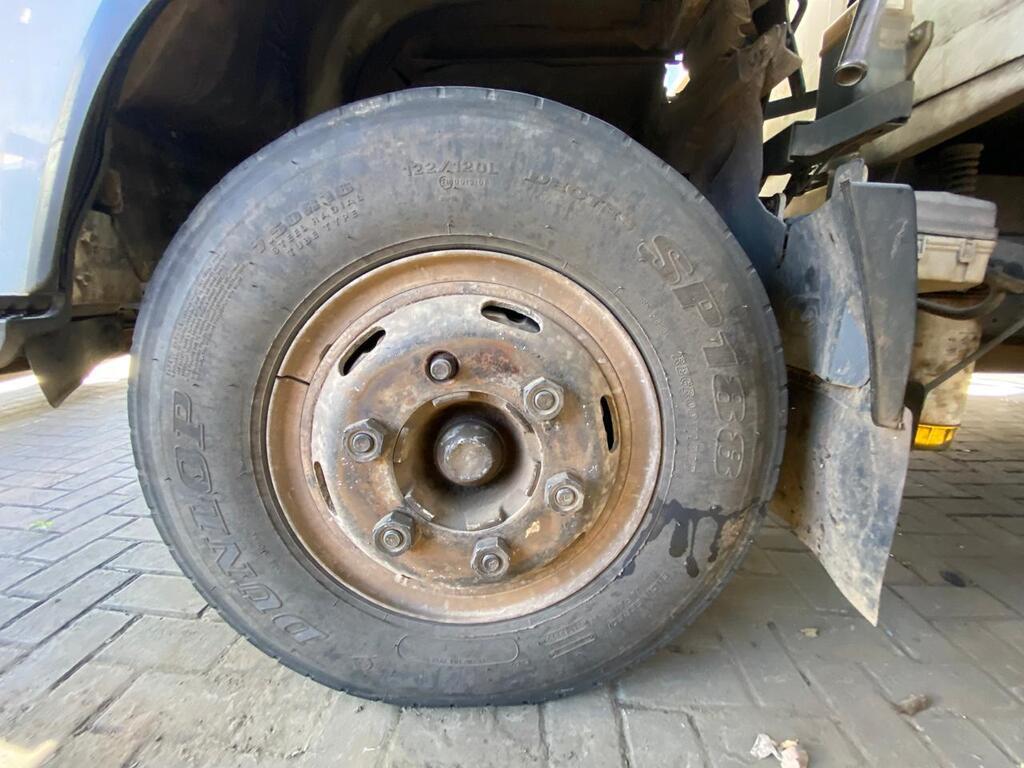 
								ISUZU NPR 400 F/C C/C full									