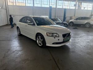 VOLVO S40 T5 A/T