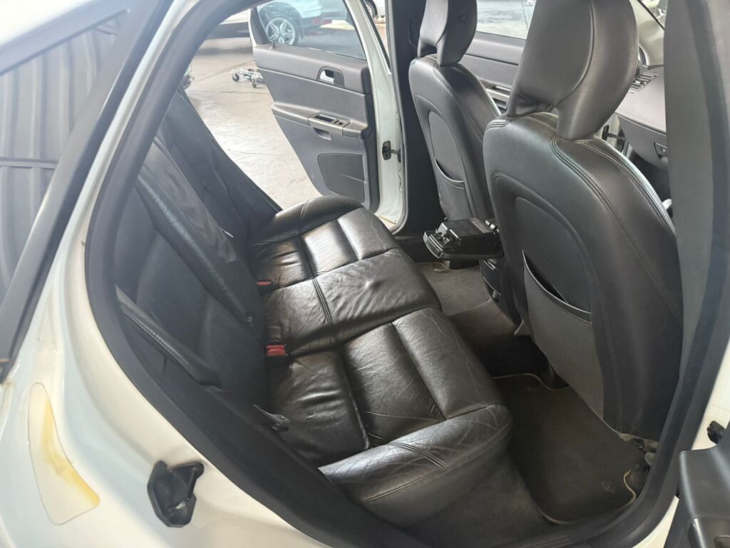 
								VOLVO S40 T5 A/T full									