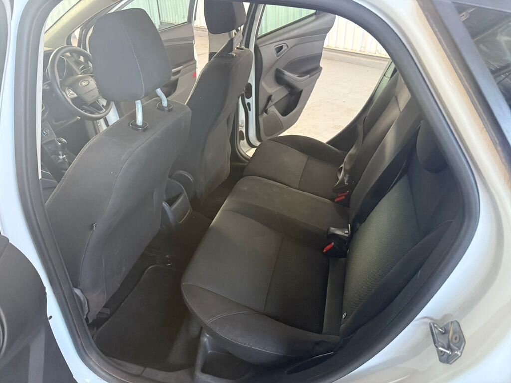
								FORD FOCUS 1.0 ECOBOOST AMBIENTE 5Dr full									