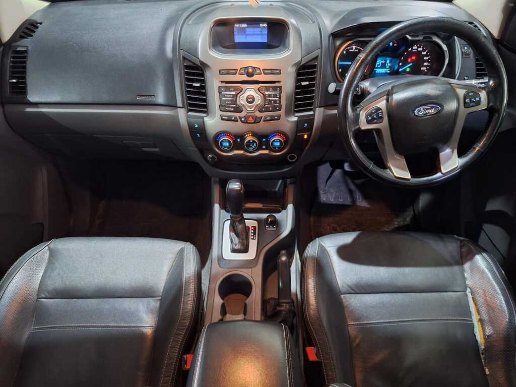 
								FORD RANGER 3.2TDCi XLT 4X4 A/T P/U D/C full									