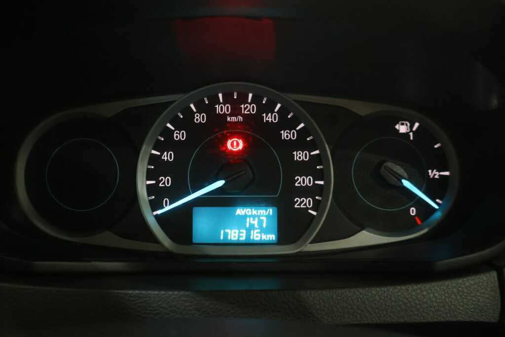 
								FORD FIGO 1.5Ti VCT AMBIENTE (5DR) full									