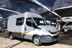 IVECO 35S15V9 E4 F/C P/V