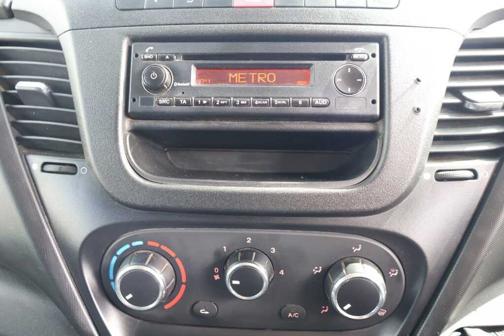
								IVECO 35S15V9 E4 F/C P/V full									