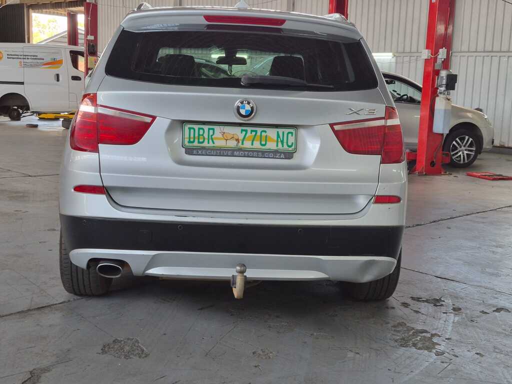 
								BMW X3 xDRIVE20d A/T full									