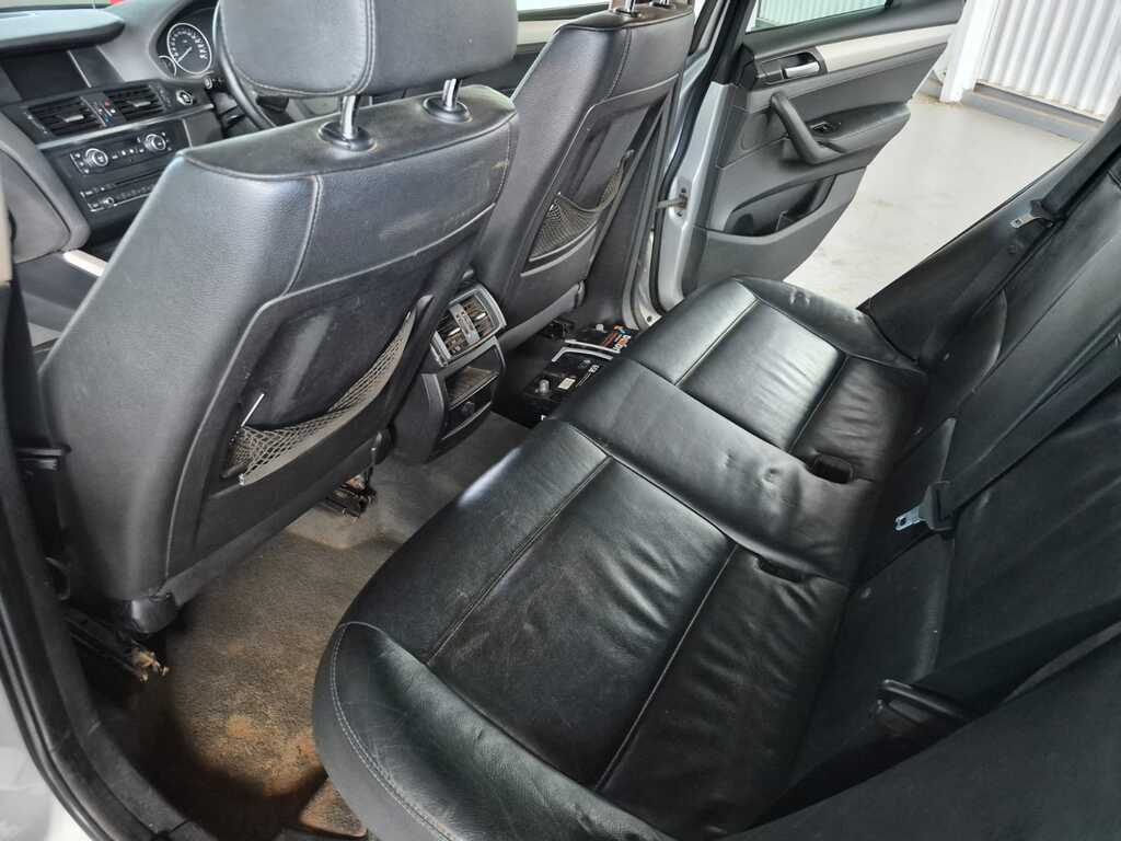 
								BMW X3 xDRIVE20d A/T full									