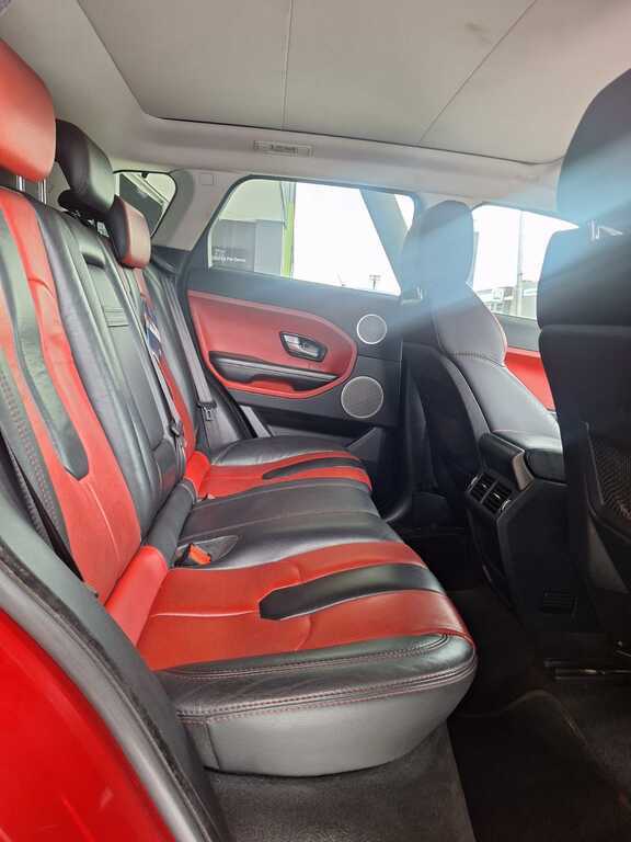 
								LAND ROVER EVOQUE 2.0 Si4 DYNAMIC full									
