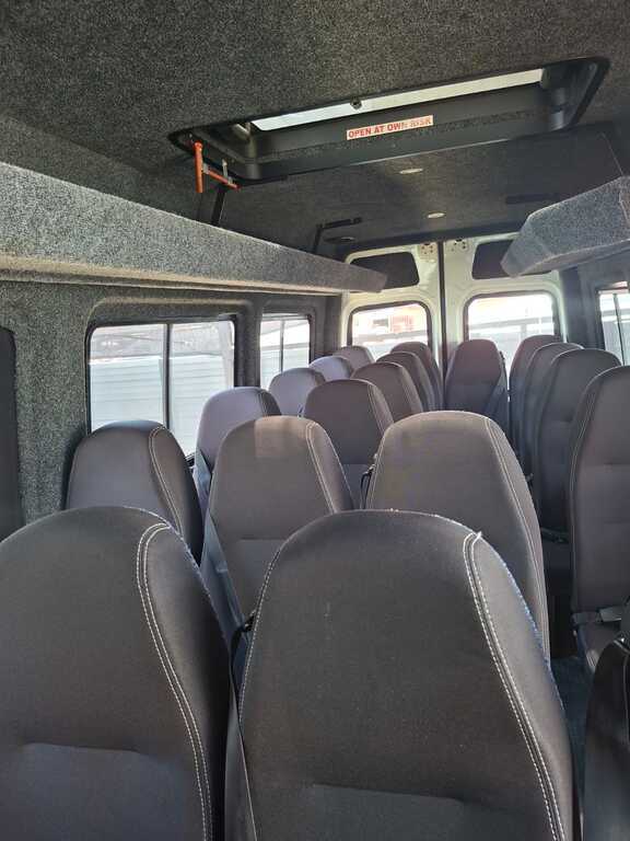 
								MERCEDES-BENZ SPRINTER 516 XL CDI LWB F/C P/V full									