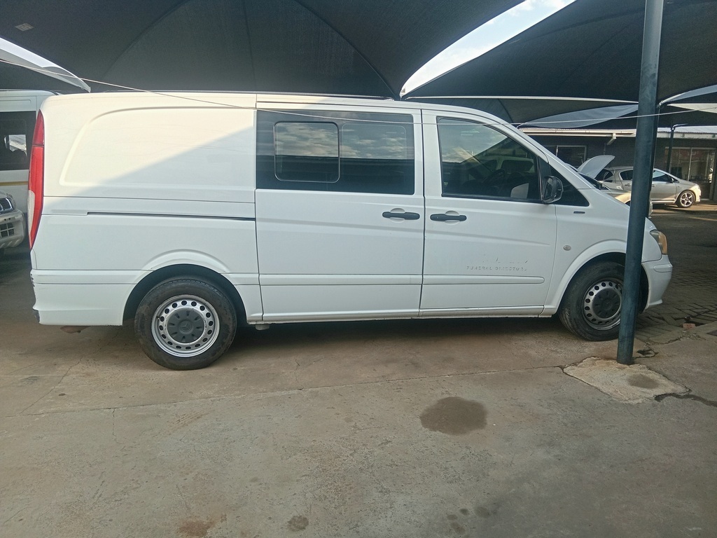 
								MERCEDES-BENZ VITO 116 CDi CREWBUS full									