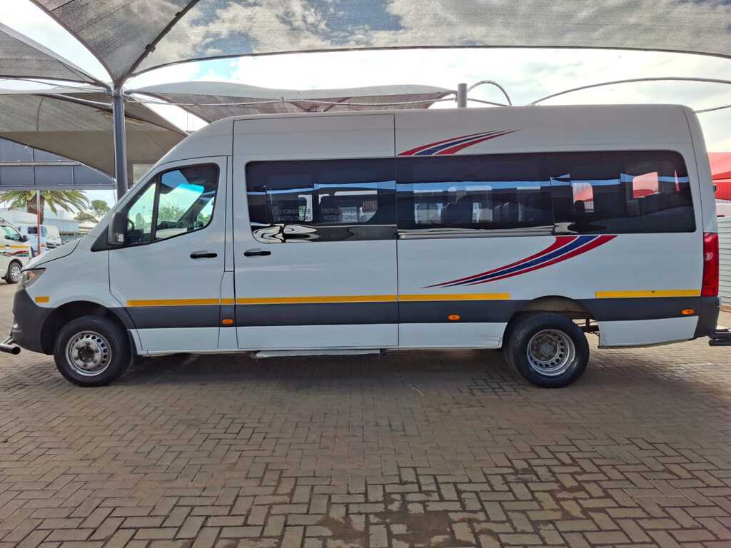 
								MERCEDES-BENZ SPRINTER 519 CDI LWB F/C P/V full									