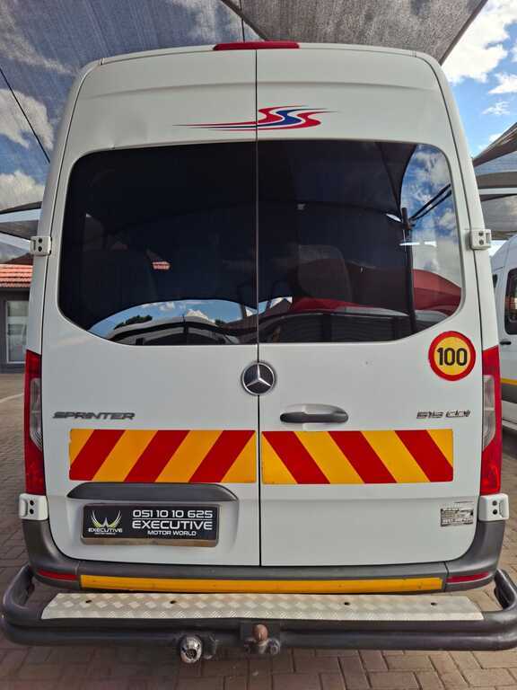
								MERCEDES-BENZ SPRINTER 519 CDI LWB F/C P/V full									