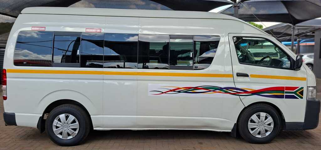 
								TOYOTA QUANTUM/HIACE 2.5 D-4D SESFIKILE 16s full									
