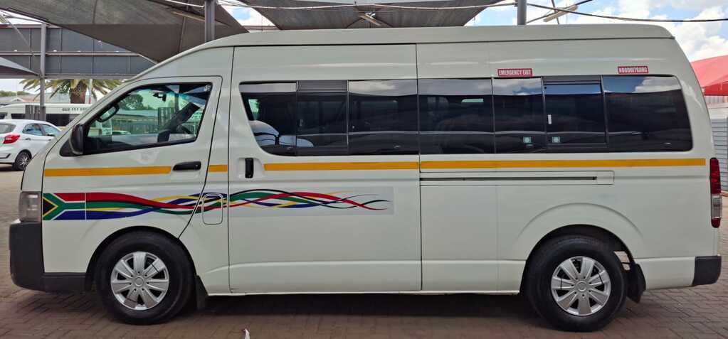 
								TOYOTA QUANTUM/HIACE 2.5 D-4D SESFIKILE 16s full									