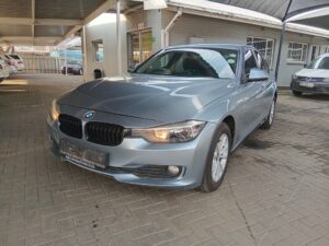 BMW 320i A/T (F30)