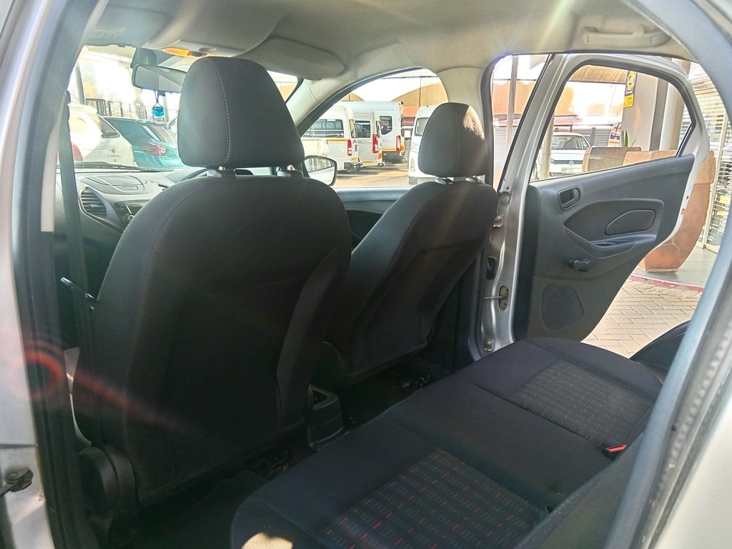 
								FORD FIGO 1.5Ti VCT TREND full									