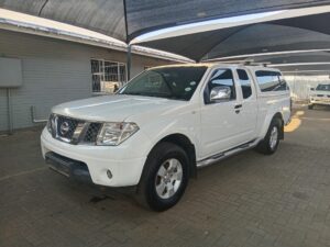 NISSAN NAVARA 2.5 dCi XE K/CAB 4X4 P/U S/C