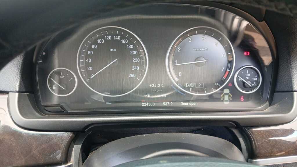 
								BMW 528i A/T (F10) full									
