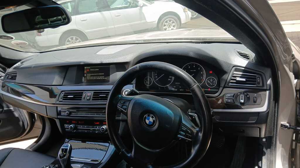 
								BMW 528i A/T (F10) full									