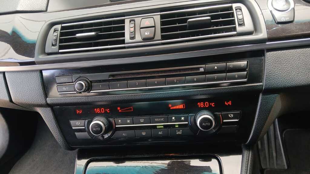 
								BMW 528i A/T (F10) full									