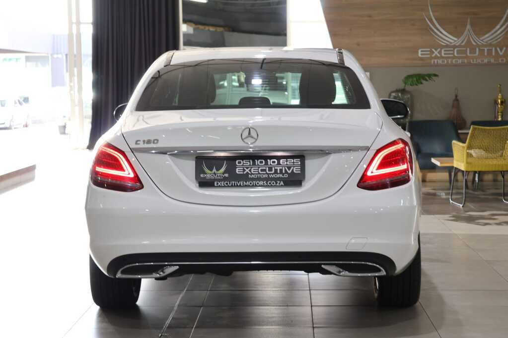 
								MERCEDES-BENZ C180 A/T full									