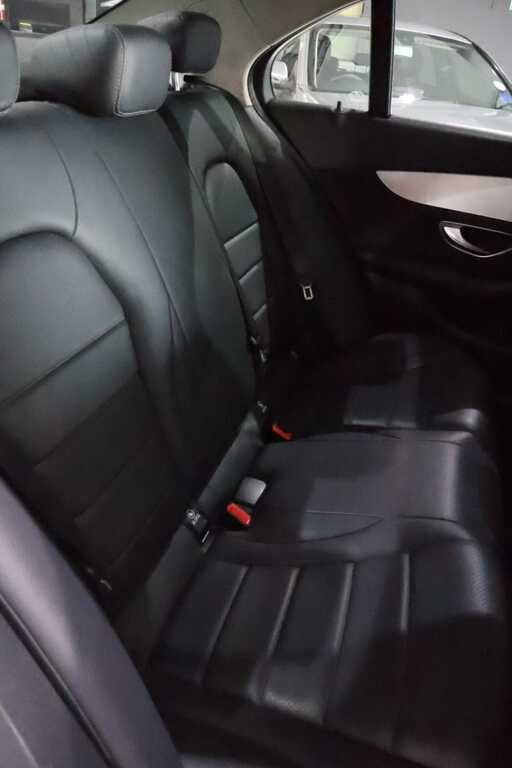 
								MERCEDES-BENZ C180 A/T full									