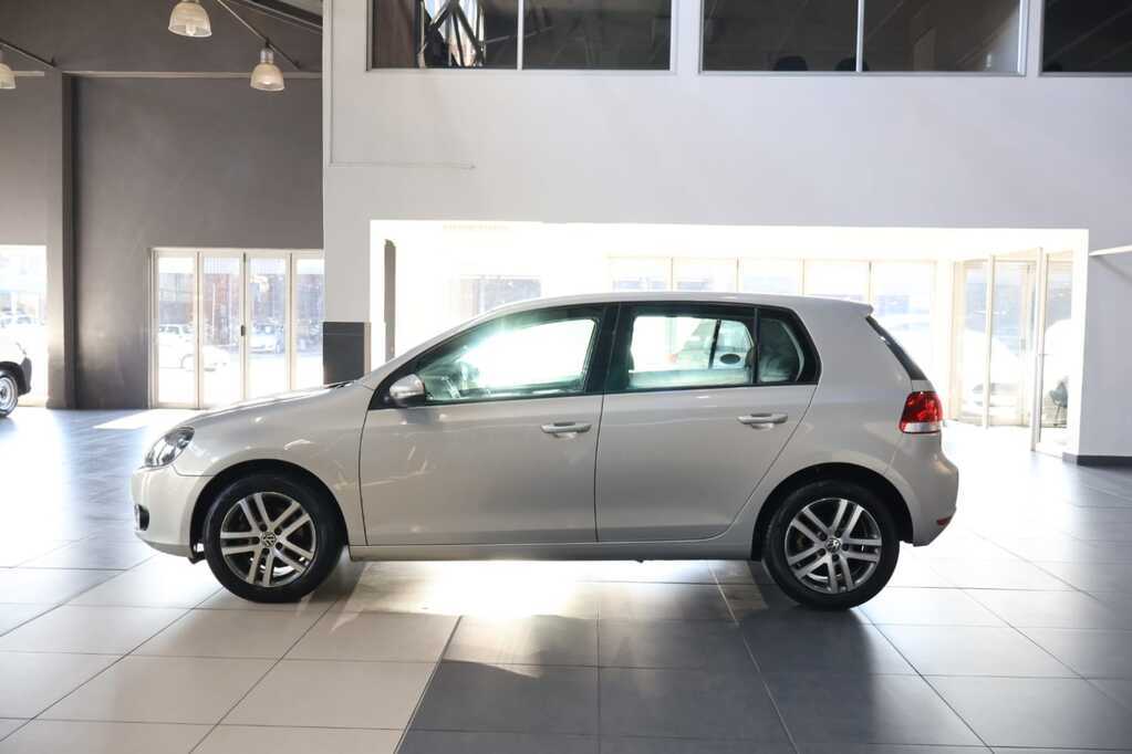 
								VOLKSWAGEN GOLF VI 1.4 TSi COMFORTLINE full									